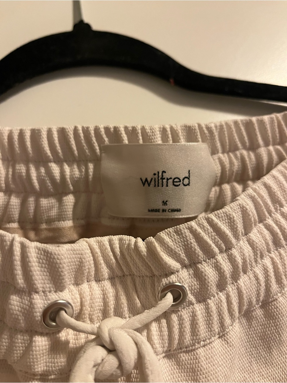 WILFRED Cream Button-Front Crop Top & Drawstring Pants Set - Picture 4 of 7